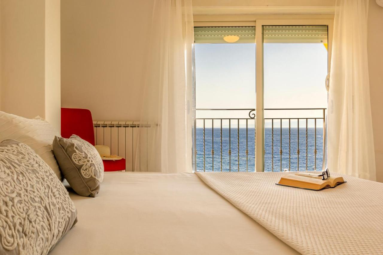 Adalgisa Apartamento *